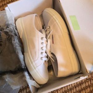 Brand new Superga cotu sneakers